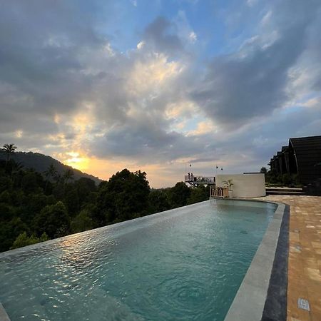سينغاراجا Munduk Kupang Villa&Resto Sekumpul المظهر الخارجي الصورة