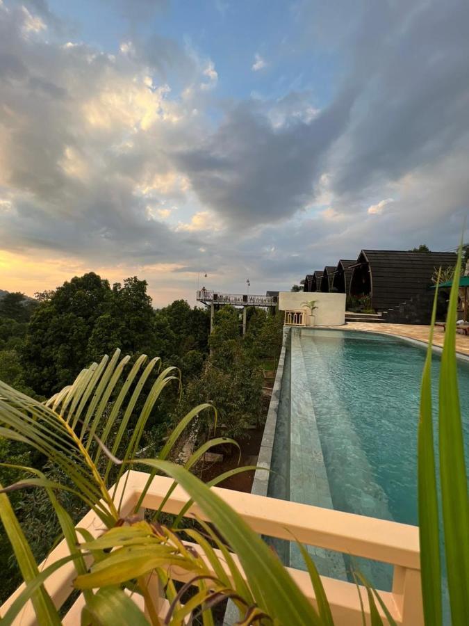 سينغاراجا Munduk Kupang Villa&Resto Sekumpul المظهر الخارجي الصورة